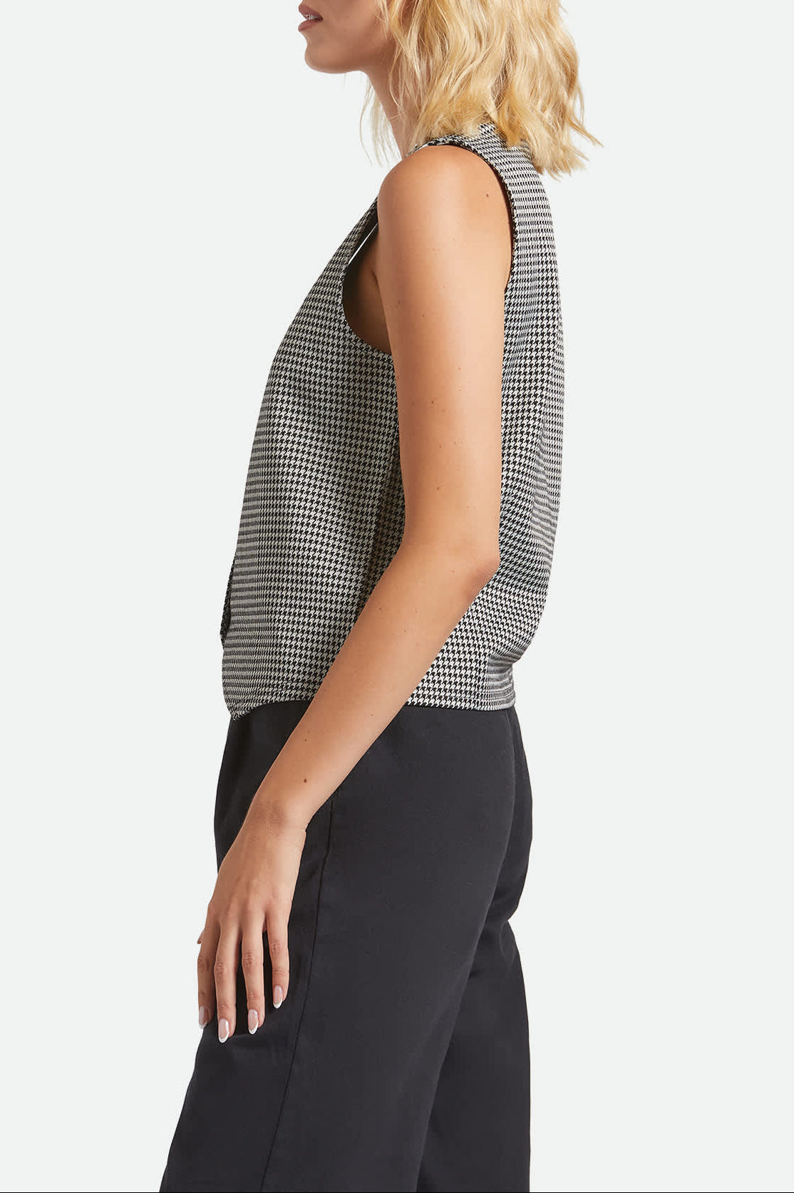 Houndstooth Leisure Vest - Winter White/Black