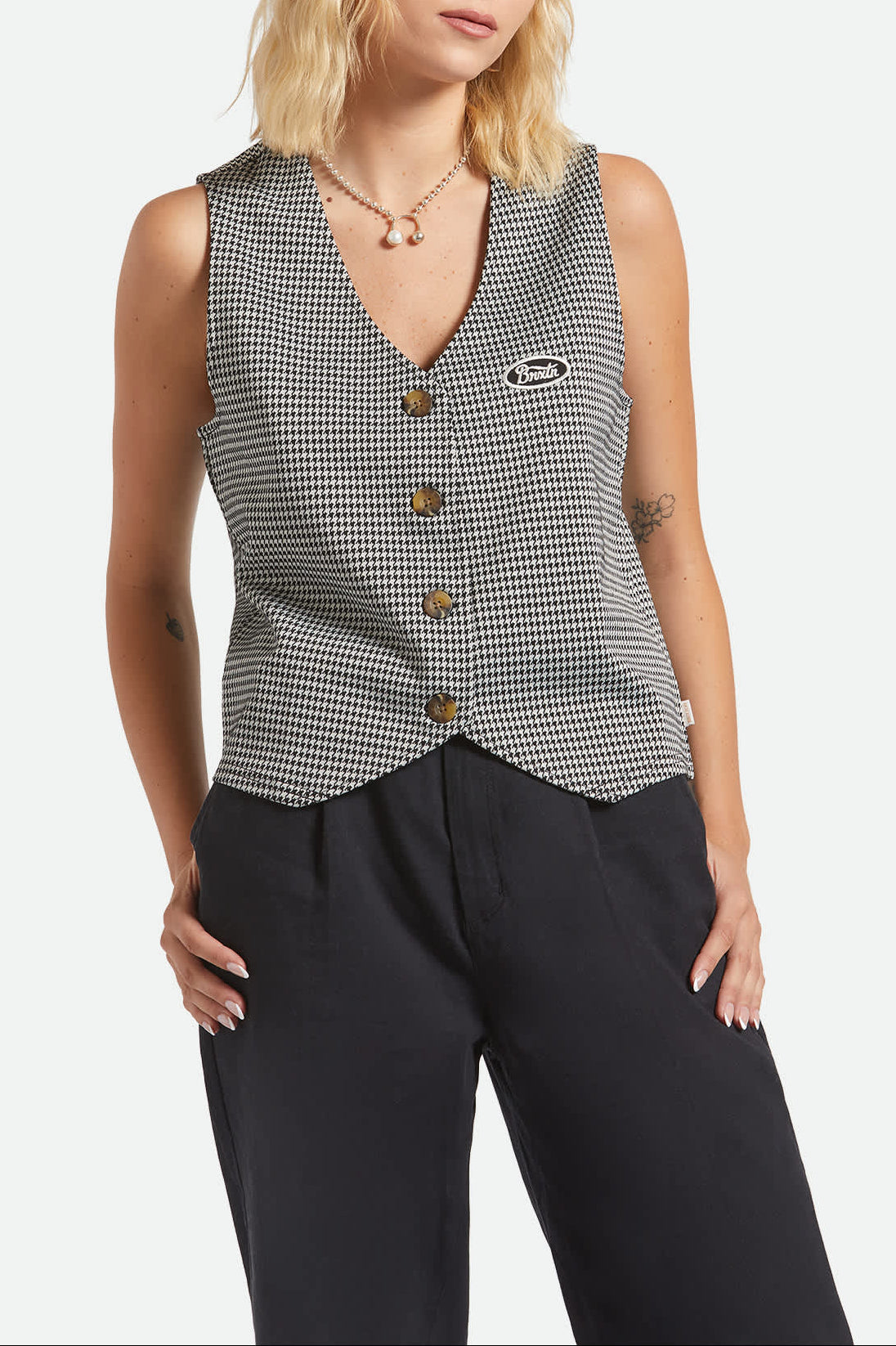 Houndstooth Leisure Vest - Winter White/Black